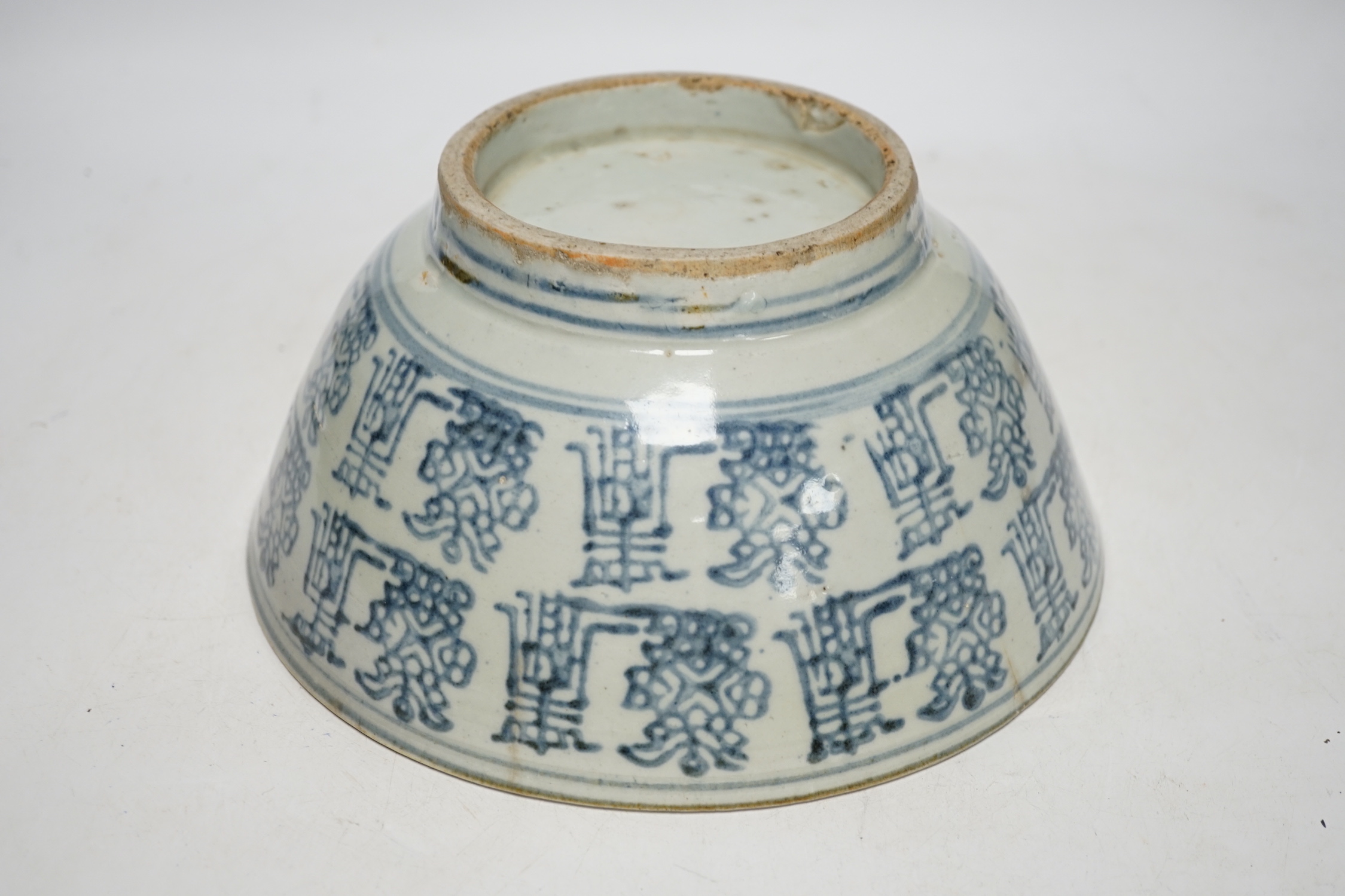 A Chinese Export bowl and three others, export bowl 11cm high